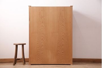 中古　民芸家具　杉材・桜皮　網代引戸が目を引く、手の込んだ造りが魅力の置き水屋(置水屋、茶水屋、茶道具、戸棚)(R-047931)
