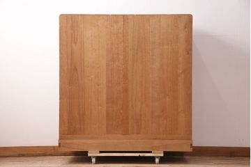 中古　大人の上品さ漂う伝統工芸品の加茂総桐箪笥(総桐たんす、加茂箪笥、衣装箪笥、引き出し)(R-047941)