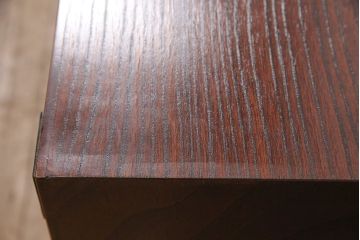 中古　ダイナミックな木目と豪華な金具が魅力的な岩谷堂の衣装タンス(和タンス、引き出し、チェスト、テレビ台)(R-047942)