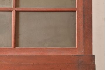 和製アンティーク　前面ケヤキ材　赤みがかった木色が目を引く上手物の重ね戸棚(収納棚、食器棚、キャビネット、ガラス戸棚)(R-047947)