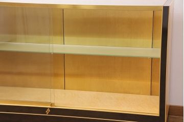 中古　バーズアイが見られる、高級感あふれるショーケース(ガラスケース、陳列棚)(定価80万円)(R-047962)