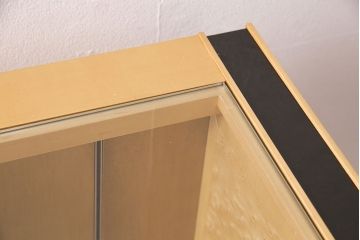 中古　バーズアイが見られる、高級感あふれるショーケース(ガラスケース、陳列棚)(定価80万円)(R-047962)