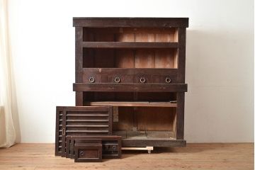 和製アンティーク　前面ヒノキ材・ケヤキ材　5尺が珍しい!年月を経た味わいが楽しめる明治期の水屋箪笥(五尺、重ね箪笥、収納棚、食器棚、キャビネット)(R-047968)