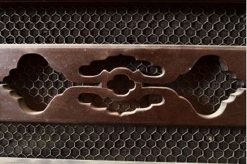 和製アンティーク　前面ヒノキ材・ケヤキ材　5尺が珍しい!年月を経た味わいが楽しめる明治期の水屋箪笥(五尺、重ね箪笥、収納棚、食器棚、キャビネット)(R-047968)