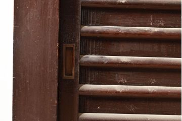 和製アンティーク　前面ヒノキ材・ケヤキ材　5尺が珍しい!年月を経た味わいが楽しめる明治期の水屋箪笥(五尺、重ね箪笥、収納棚、食器棚、キャビネット)(R-047968)