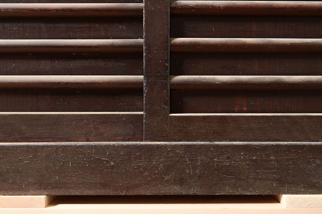 和製アンティーク　前面ヒノキ材・ケヤキ材　5尺が珍しい!年月を経た味わいが楽しめる明治期の水屋箪笥(五尺、重ね箪笥、収納棚、食器棚、キャビネット)(R-047968)