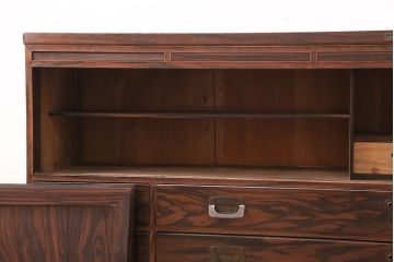 和製アンティーク　黒田箪笥店　希少な黒檀材を前面に使用した上品なテレビ台(サイドボード、ローボード、リビングボード)(R-047972)