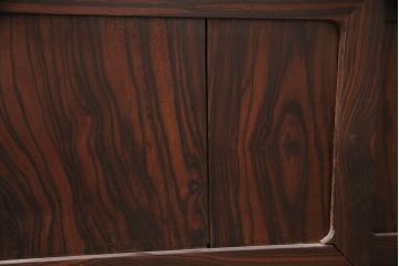 和製アンティーク　黒田箪笥店　希少な黒檀材を前面に使用した上品なテレビ台(サイドボード、ローボード、リビングボード)(R-047972)