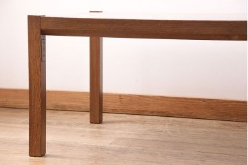 北欧ヴィンテージ　デンマーク製　TRANEKAER DENMARK(トラネケア社)　Rolf Middelboe(ロルフ・ミドルボー)　ローズウッド材　アート作品のように美しいパーケット天板のセンターテーブル(ローテーブル、寄木細工、ビンテージ)(R-047974)