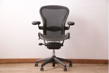 中古　Hermanmiller(ハーマンミラー社)　Bサイズ　ランバーサポート　アーロンチェア(オフィスチェア、椅子、イス)(R-047977)