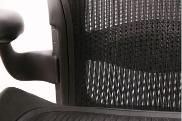 中古　Hermanmiller(ハーマンミラー社)　Bサイズ　ランバーサポート　アーロンチェア(オフィスチェア、椅子、イス)(R-047978)
