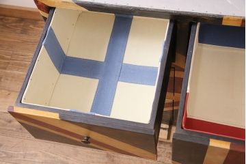 中古　イギリス製　HALO(ハロ)　REGIMENT 9DRAWERS CHEST(レジメント 9ドロワーズ チェスト)　斬新なデザイン!ユニオンジャックが印象的なチェスト(定価約35万円)(引き出し)(R-047983)