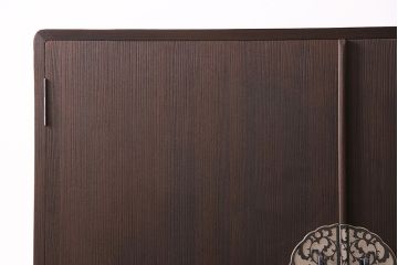 中古　伝統工芸品　品の良さを感じさせる意匠盆付きの加茂総桐箪笥(定価約78万円)(総桐たんす、和タンス、衣装箪笥、着物箪笥)(R-047984)