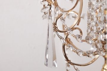 中古　海外製　幻想的なムード作りにぴったり!煌びやかな光を放つガラスドロップのテーブルランプ(スタンドライト、卓上照明)(R-047986)