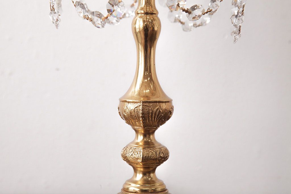 中古　海外製　幻想的なムード作りにぴったり!煌びやかな光を放つガラスドロップのテーブルランプ(スタンドライト、卓上照明)(R-047986)