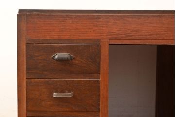 和製アンティーク　両側から使える珍しいつくりが嬉しい、栗材製の両袖机(パートナーデスク、ワークデスク、在宅ワーク、在宅用)(R-047997)