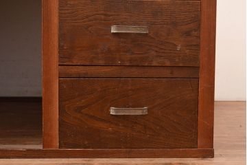 和製アンティーク　両側から使える珍しいつくりが嬉しい、栗材製の両袖机(パートナーデスク、ワークデスク、在宅ワーク、在宅用)(R-047997)