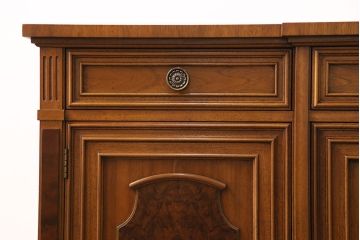中古　DREXEL HERITAGE(ドレクセルヘリテイジ)　FRANCESCA(フランチェスカ)シリーズ　クリデンザ(クレデンザ、サイドボード、収納棚)(定価約86万円)(R-048004)