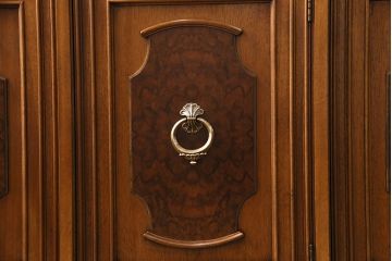 中古　DREXEL HERITAGE(ドレクセルヘリテイジ)　FRANCESCA(フランチェスカ)シリーズ　クリデンザ(クレデンザ、サイドボード、収納棚)(定価約86万円)(R-048004)