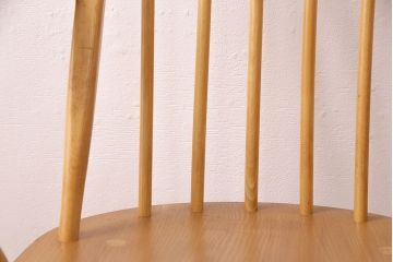 イギリスアンティーク　ERCOL　優雅なフォルムが魅力的!アーコールのクエーカーアームチェア(ダイニングチェア、椅子)(R-048005)
