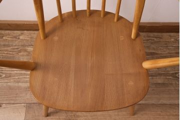 イギリスアンティーク　ERCOL　優雅なフォルムが魅力的!アーコールのクエーカーアームチェア(ダイニングチェア、椅子)(R-048005)
