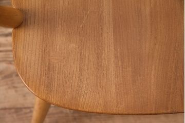 イギリスアンティーク　ERCOL　優雅なフォルムが魅力的!アーコールのクエーカーアームチェア(ダイニングチェア、椅子)(R-048005)