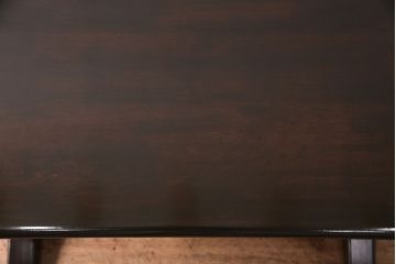 中古　松本民芸家具　深みのある色合いが高級感を醸し出すトレッスル楕円卓(定価約29万円)(2人掛けダイニングテーブル、オーバル型)(R-048007)