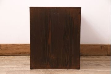 和製アンティーク　ヒノキ材　使い込まれた味わいが魅力の古い小引き出し(小物収納)(R-048018)