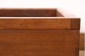 中古　指物家具　桑材　趣のある和の雰囲気作りにおすすめな角火鉢(木製火鉢、茶道具、箱火鉢)(R-048019)
