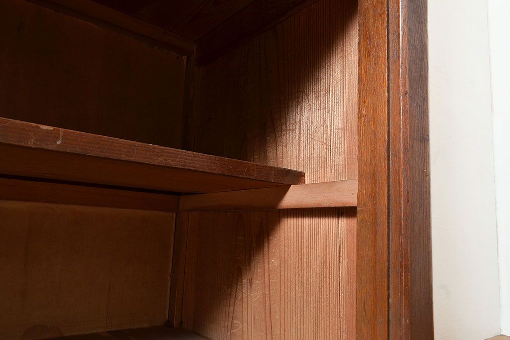 和製アンティーク　大正ロマン香る佇まいが魅力的な栓材製重ね戸棚(キャビネット、食器棚、収納棚)(R-048021)