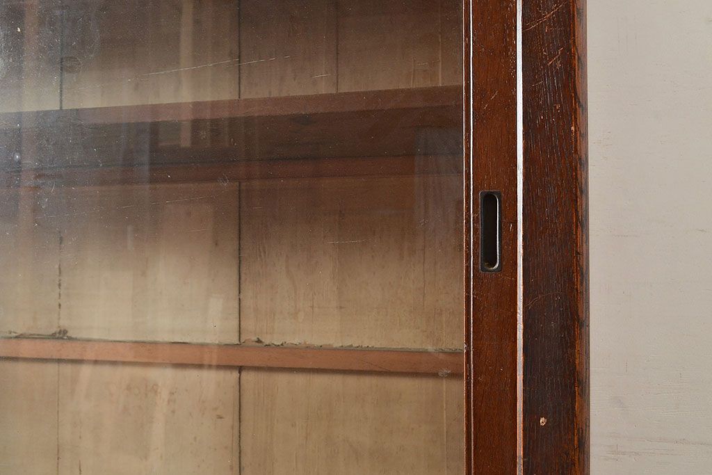 和製アンティーク　大正ロマン香る佇まいが魅力的な栓材製重ね戸棚(キャビネット、食器棚、収納棚)(R-048021)