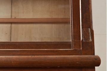 和製アンティーク　大正ロマン香る佇まいが魅力的な栓材製重ね戸棚(キャビネット、食器棚、収納棚)(R-048021)