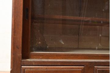 和製アンティーク　大正ロマン香る佇まいが魅力的な栓材製重ね戸棚(キャビネット、食器棚、収納棚)(R-048021)