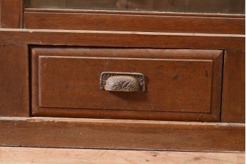 和製アンティーク　大正ロマン香る佇まいが魅力的な栓材製重ね戸棚(キャビネット、食器棚、収納棚)(R-048021)