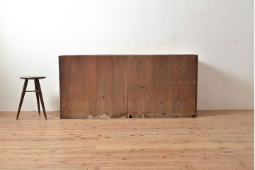 和製アンティーク　大正ロマン香る佇まいが魅力的な栓材製収納棚(キャビネット、食器棚、ガラス戸棚、リビングボード)(R-048023)