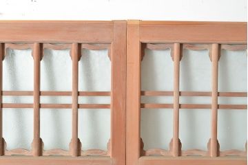 アンティーク建具　凝ったつくりを楽しめるお洒落なガラス戸2枚セット(引き戸、建具)(R-048033)