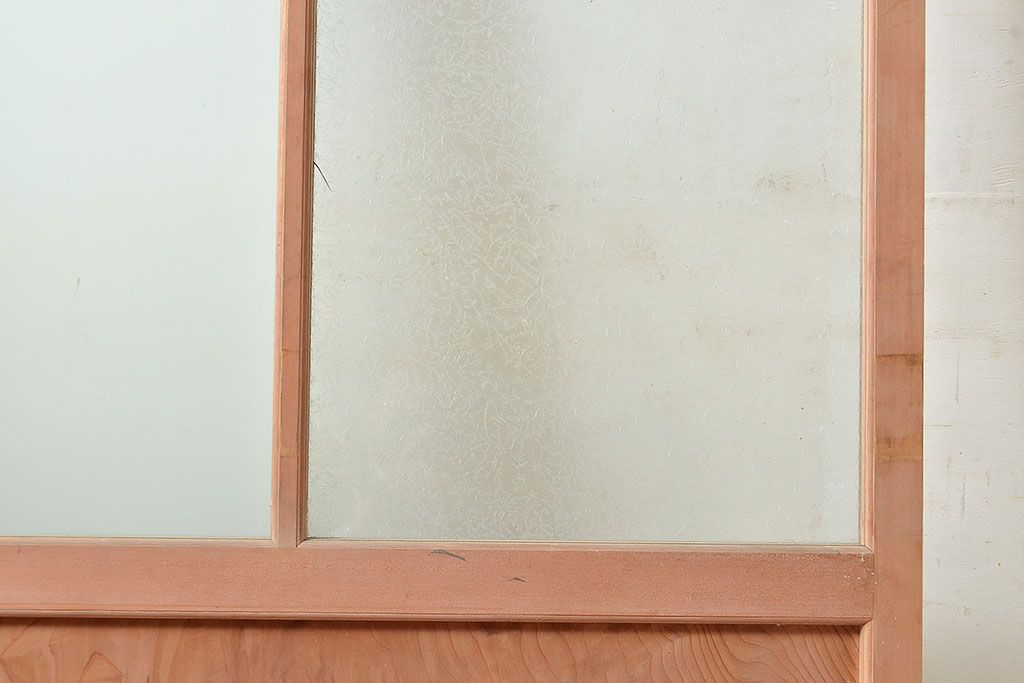 アンティーク建具　凝ったつくりを楽しめるお洒落なガラス戸2枚セット(引き戸、建具)(R-048033)