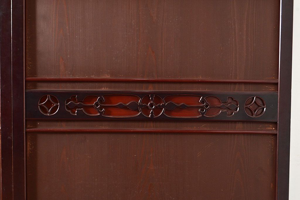 アンティーク建具　上手物　装飾が施された帯が目を引く上品な帯戸4枚セット(板戸、引き戸、建具)(R-048036)