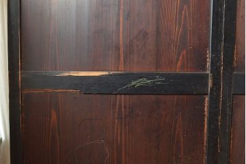 アンティーク建具　明治～大正期　黒い木枠がモダンで格好良い帯戸4枚セット　(R-048037)