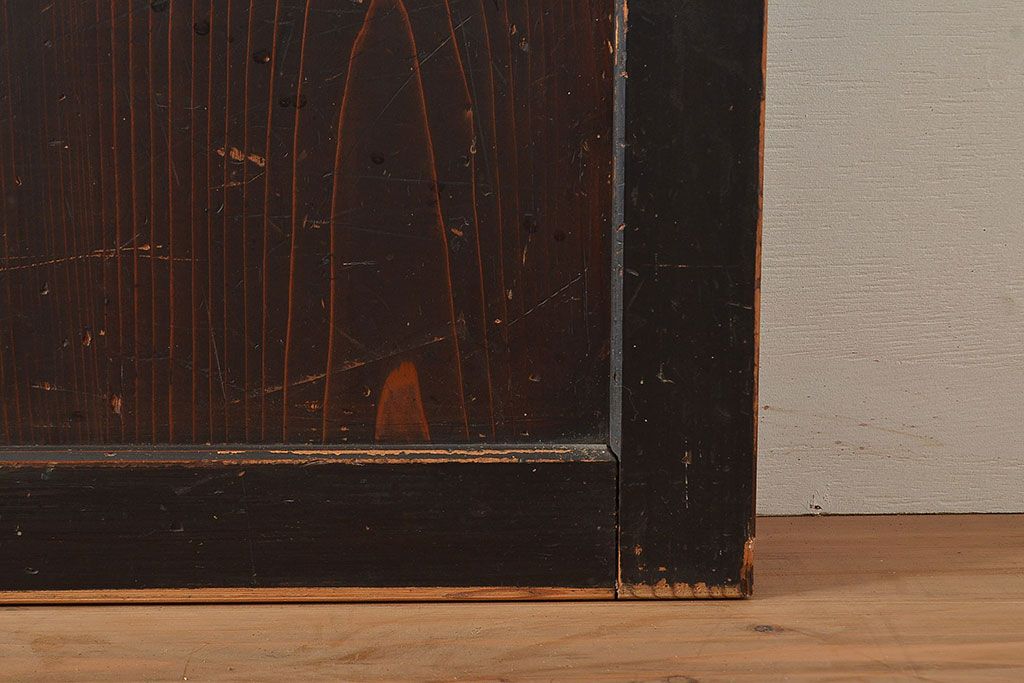 アンティーク建具　明治～大正期　黒い木枠がモダンで格好良い帯戸4枚セット　(R-048037)