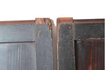 アンティーク建具　明治～大正期　黒い木枠がモダンで格好良い帯戸4枚セット　(R-048037)