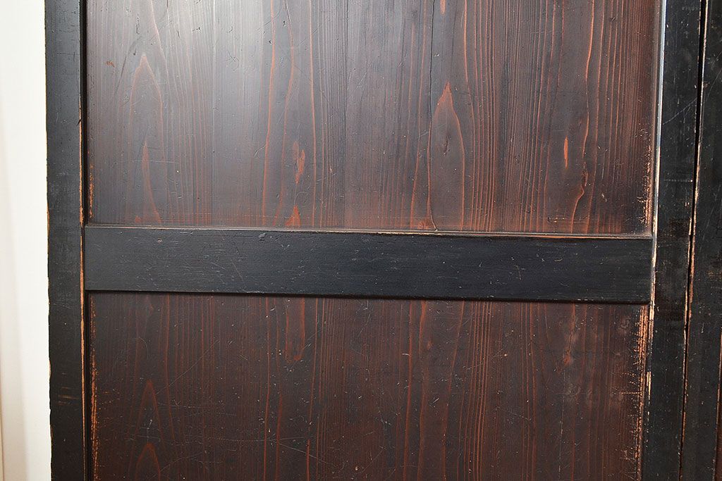 アンティーク建具　明治～大正期　黒い木枠がモダンで格好良い帯戸4枚セット　(R-048037)