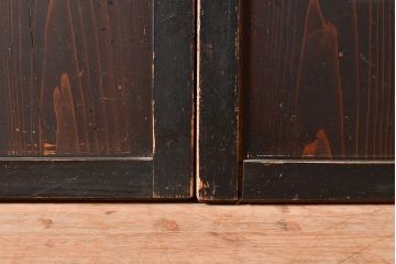 アンティーク建具　明治大正期　黒い木枠がモダンで格好良い帯戸4枚セット(板戸、引き戸)(R-048037)