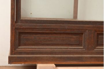 和製アンティーク　ノスタルジックな雰囲気を高める栓材製のガラスケース(ショーケース、陳列棚)(R-048040)
