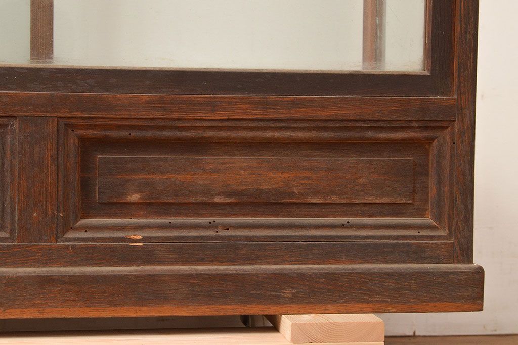 和製アンティーク　ノスタルジックな雰囲気を高める栓材製のガラスケース(ショーケース、陳列棚)(R-048040)