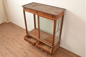 和製アンティーク　ノスタルジックな雰囲気を高める栓材製のガラスケース(ショーケース、陳列棚)(R-048040)