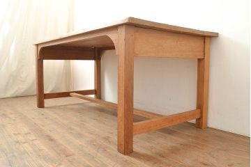 昭和レトロ　総無垢材でつくられたシンプルなデザインの作業台(ダイニングテーブル)(R-048044)