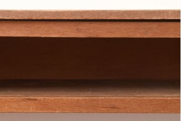 昭和レトロ　便利な棚付き!味のある木肌が楽しめるラワン材製の作業台(コンソールテーブル、カウンターテーブル)(R-048045)