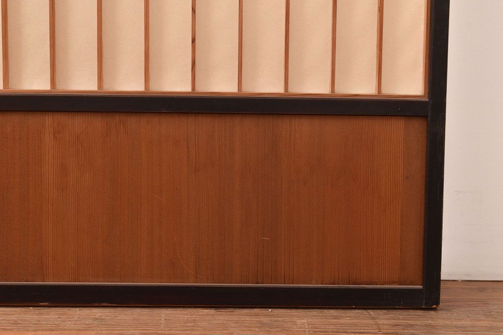 アンティーク建具　昭和初期　黒い框がモダンな印象を高める障子戸2枚セット　(R-048056)