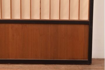 アンティーク建具　昭和初期　黒い框がモダンな印象を高める障子戸2枚セット　(R-048056)